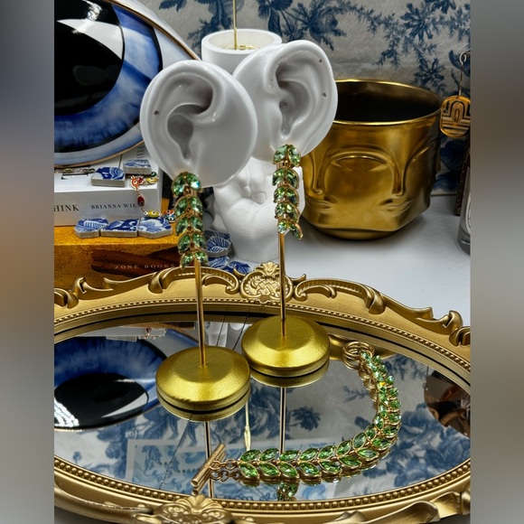 🆕 OSCAR DE LA RENTA 🧿 NWOT Crystal Leaves Drop Earrings, Green Gemstone - Picture 14 of 15